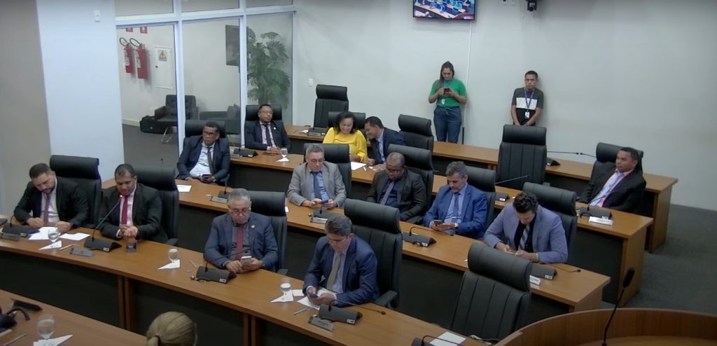 Câmara de Palmas aprova decreto contra devolução de R$ 16 milhões em recursos da educação