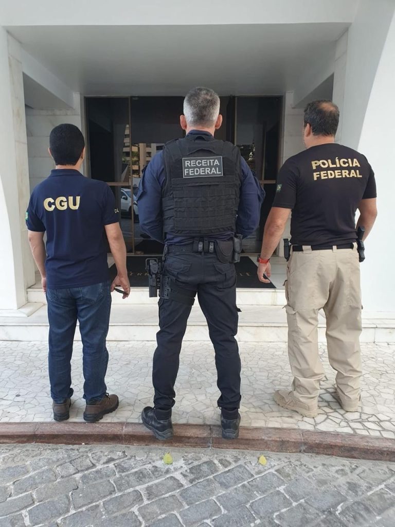 PF apreendeu R$1,5 milhão com suspeitos de desvios dias antes da Operação Overclean; investigação apontou que dinheiro era propina