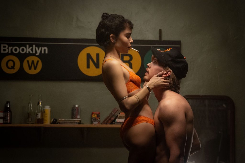 ‘Ladrões’ é aventura criminosa divertida com Austin Butler mais charmoso do que nunca; g1 já viu