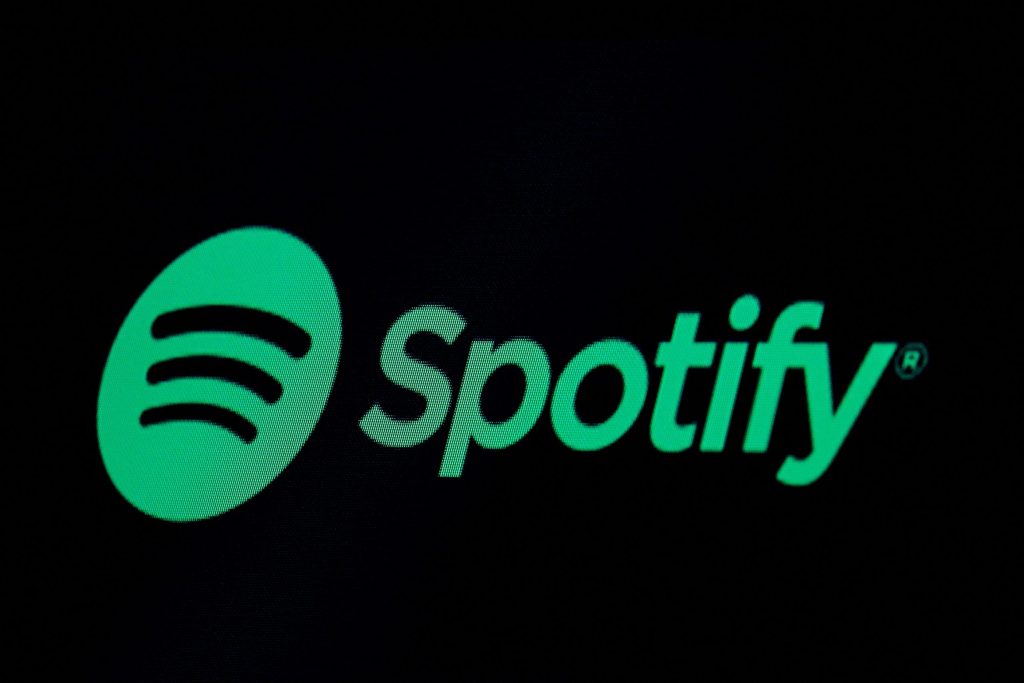 Artistas ‘em ascensão’ ganharam cerca de R$ 3 mil por mês no Spotify em 2025, diz relatório; entenda