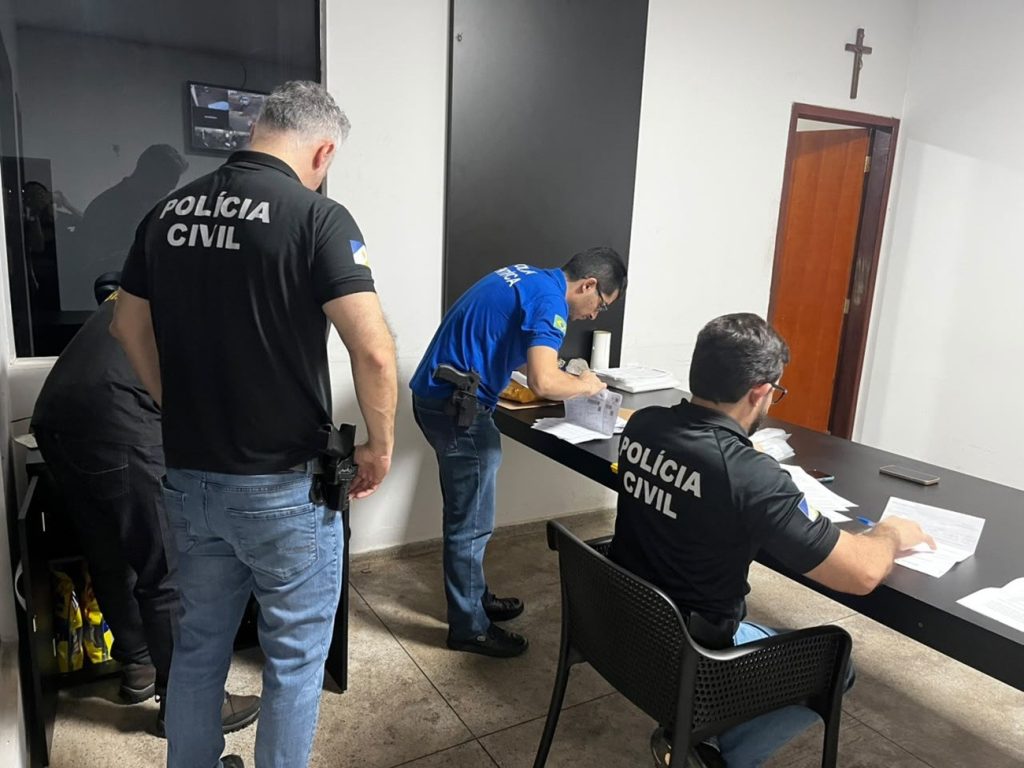 Suspeitos de sonegar R$ 26 milhões tinham galpão de fachada e motorista como ‘laranja’